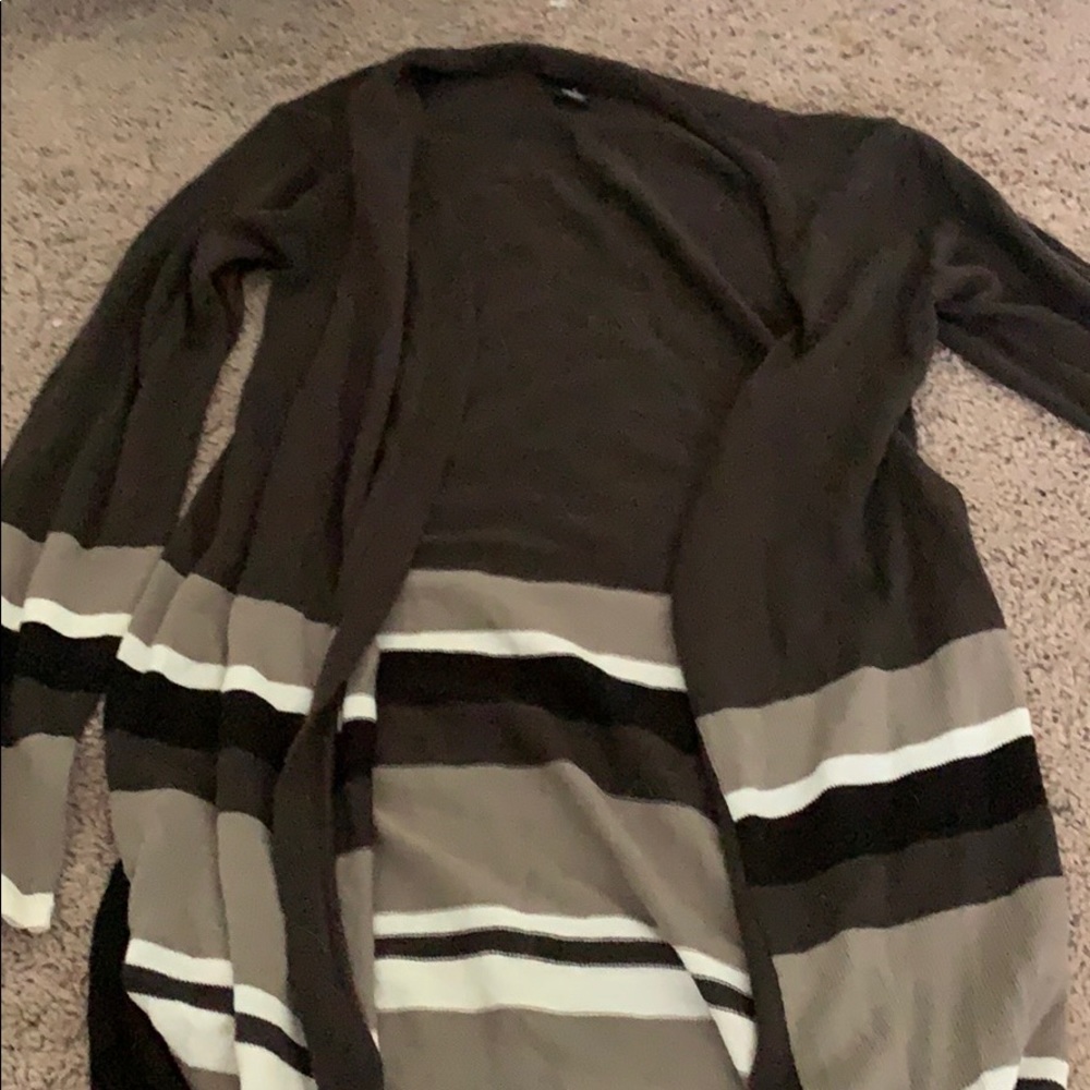 evelyn taylor sweater